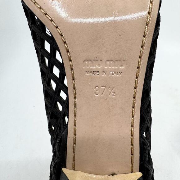 MIU MIU Black Laser-Cutout Ballet Kitten Heel Pumps - Picture 9 of 11